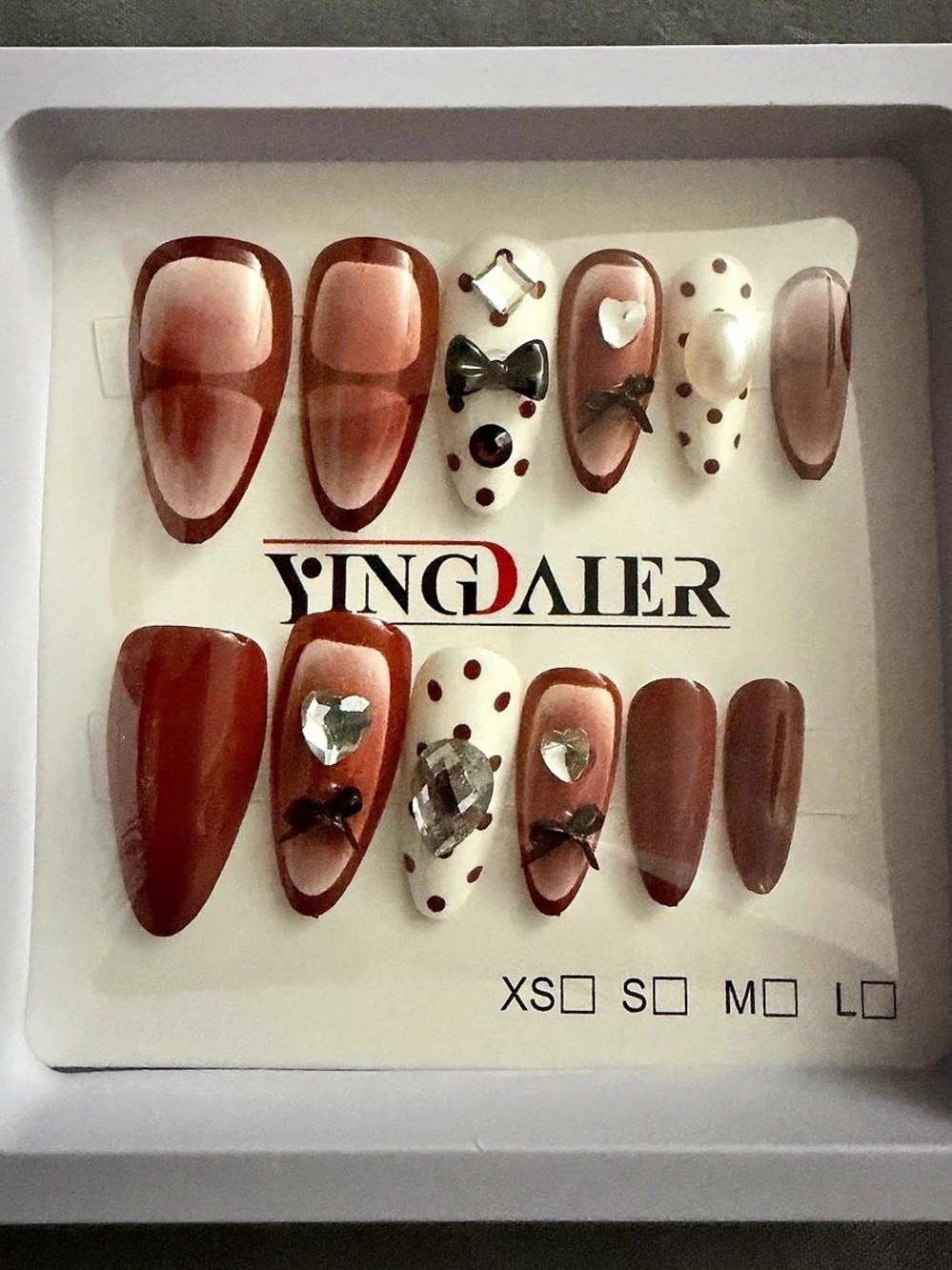 YINGJAIER Press-On Nails Brown & White NWT